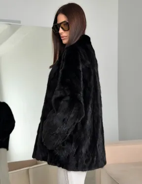 Шуба норковая из кусочков в стиле оверсайз - фото 4
