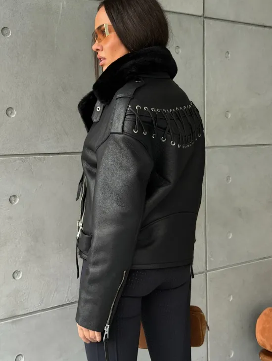 Черная короткая дубленка авиатор - фото 5