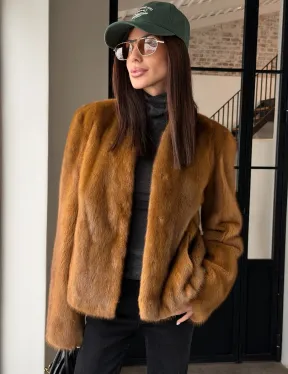 Меховой жакет из золотой норки - фото 12