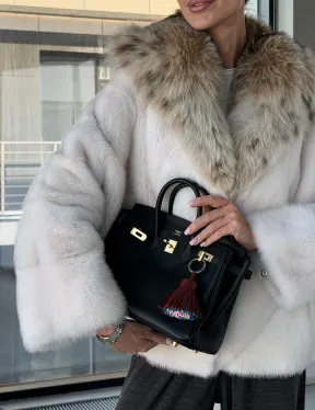 Белое норковое пончо-шуба с капюшоном из рыси - фото 1