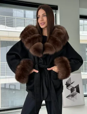 Пальто с капюшоном из финского песца - фото 11