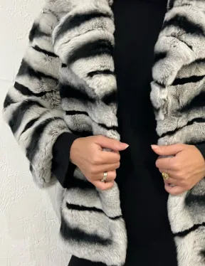 Короткая шуба из меха орилага под шиншиллу - фото 1