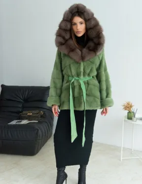 Пончо норковое с капюшоном куница - цвет оливковый - фото 5