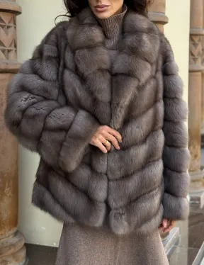 Элегантная шуба из меха куницы - серый трюфель - фото 3