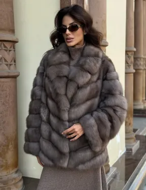Элегантная шуба из меха куницы - серый трюфель - фото 5