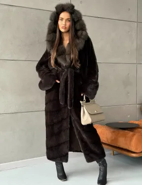 Шуба норковая с капюшоном из меха куницы - цвет уголь - фото 5