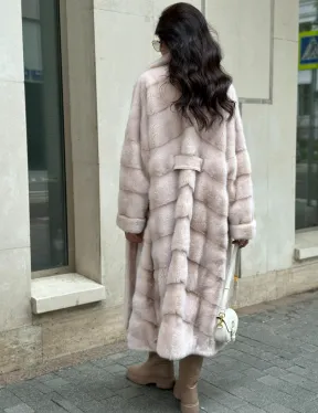 Бежевая норковая шуба в цвете пудра - фото 7