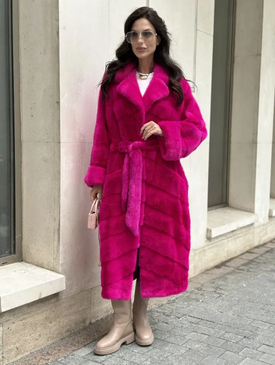 Фуксия шуба из меха аукционной норки - фото 0