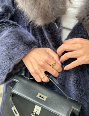 Длинная шуба из норки с капюшоном из куницы - цвет синий графит - фото 1