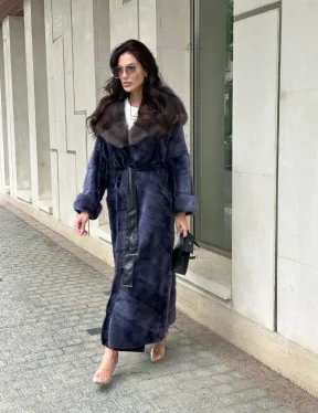 Длинная шуба из норки с капюшоном из куницы - цвет синий графит - фото 12