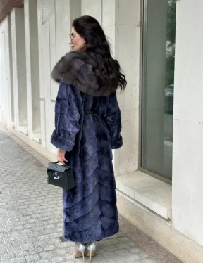 Длинная шуба из норки с капюшоном из куницы - цвет синий графит - фото 9