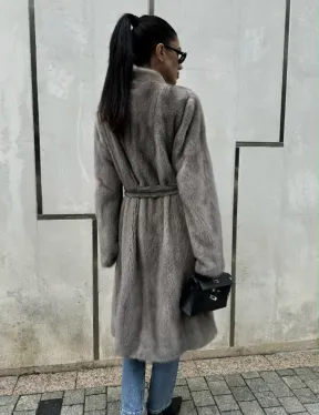 Стильная шуба из скандинавской норки - фото 5